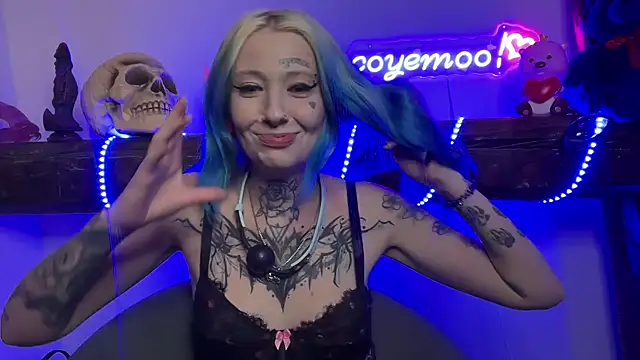 coyemoo online show from February 2025 12:19:02 AM