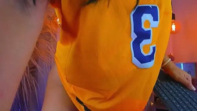 Natasha hartaman online show from January 2025 08:02:02 PM