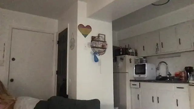 Snapshot of SpunCandy chatting on February 2026 05:19:01 AM SpunCandy online show from February 2026 05:19:01 AM