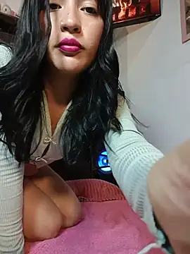 Anyelaaaa online show from May 2026 08:03:02 PM