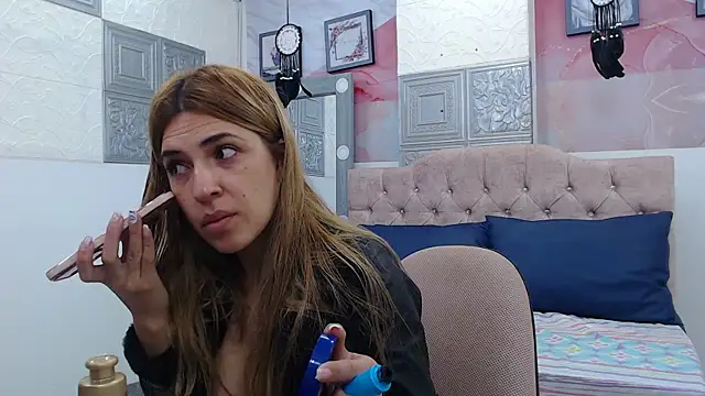 EvaaLovia1 online show from January 2025 02:25:01 PM