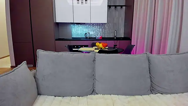 Snapshot of sexyangeloux chatting on December 2024 06:31:01 PM sexyangeloux online show from December 2024 06:31:01 PM