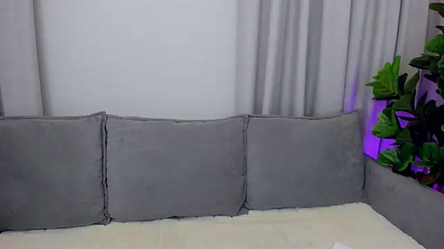 Snapshot of sexyangeloux chatting on March 2025 06:23:02 PM sexyangeloux online show from March 2025 06:23:02 PM