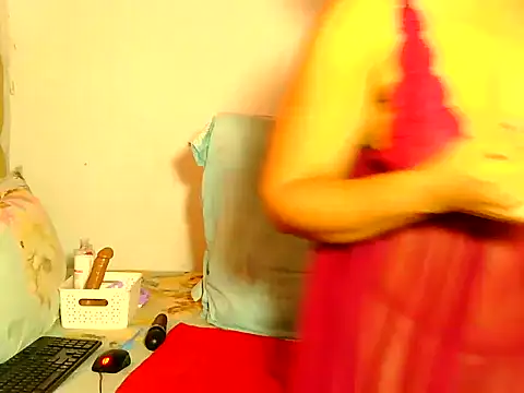 White Porshe online show from February 2026 10:03:02 AM