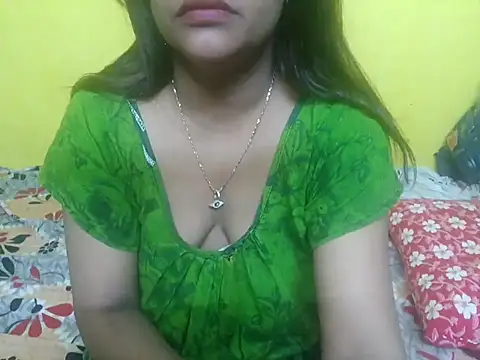 Sexyranibhabhi online show from October 2025 03:07:01 AM