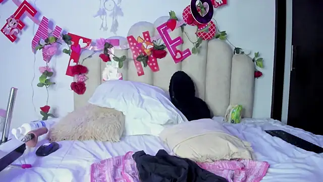 NaomiAsha online show from February 2025 02:26:02 AM