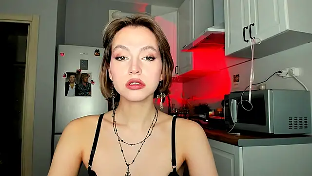 Niky  Jess online show from March 2025 08:41:02 AM