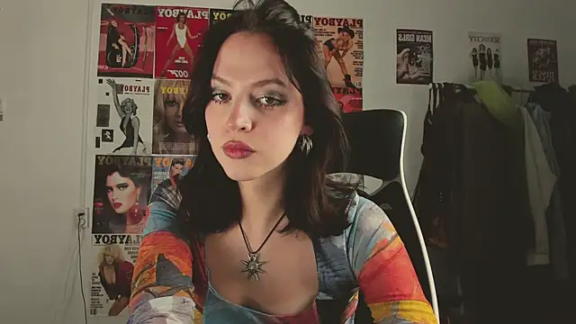 Niky  Jess online show from March 2026 11:39:02 AM