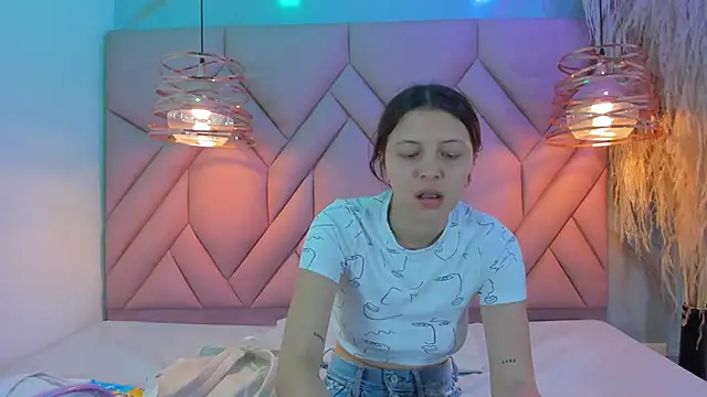 AngelaaCute  online show from January 2025 11:43:01 AM