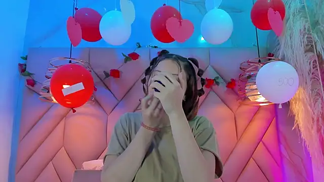 AngelaaCute  online show from February 2025 12:28:01 PM