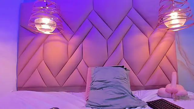 AngelaaCute  online show from March 2025 03:38:02 PM