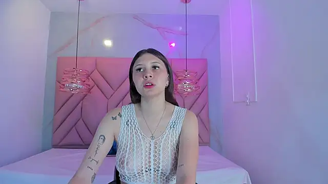 AngelaaCute  online show from April 2026 12:07:01 PM