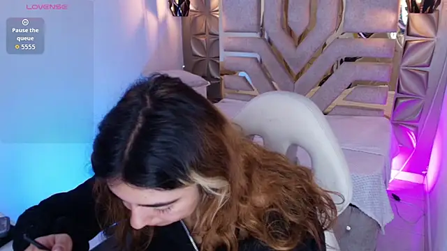 meraki fraise online show from October 2025 08:06:02 PM