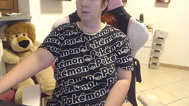 Snapshot of valerysexy chatting on September 2025 10:32:01 PM valerysexy online show from September 2025 10:32:01 PM