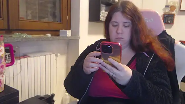 Snapshot of valerysexy chatting on October 2025 08:38:01 PM valerysexy online show from October 2025 08:38:01 PM