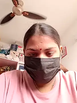 Hotmilfxox online show from December 2024 05:12:02 AM