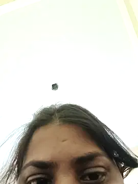 Hotmilfxox online show from April 2026 07:44:02 PM