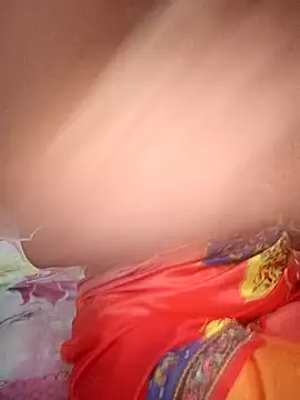 Snapshot of Desi_Best_Anal chatting on February 2025 04:11:02 PM Desi Best Anal online show from February 2025 04:11:02 PM