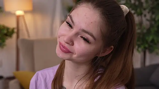 Snapshot of CherrylReid chatting on December 2024 02:41:01 AM CherrylReid online show from December 2024 02:41:01 AM