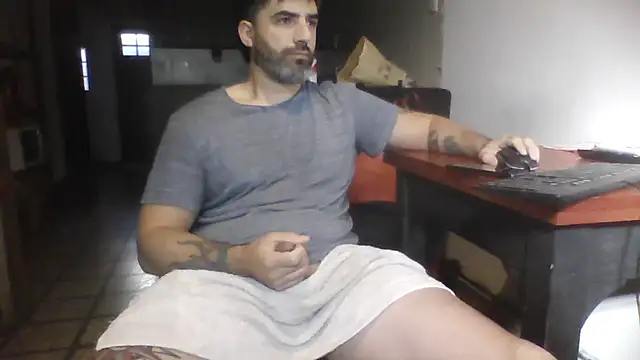 ozzypsico13 online show from November 2025 11:21:01 AM