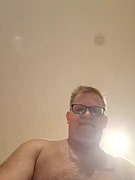 Snapshot of J83560Jason chatting on July 2026 02:05:17 AM J83560Jason online show from July 2026 02:05:17 AM