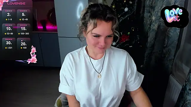 candy queeen online show from December 2024 10:47:01 PM