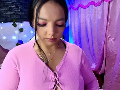 loren tits24 online show from December 2024 10:41:02 PM