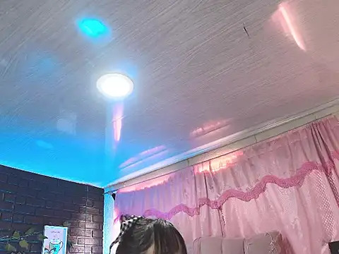 loren tits24 online show from January 2025 08:07:01 PM