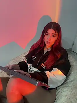 Snapshot of AnnyCherry_ chatting on December 2024 02:22:02 AM AnnyCherry online show from December 2024 02:22:02 AM