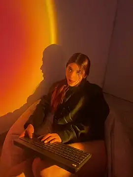 Snapshot of AnnyCherry_ chatting on January 2025 02:33:01 AM AnnyCherry online show from January 2025 02:33:01 AM