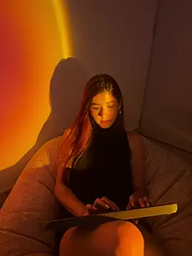 Snapshot of AnnyCherry_ chatting on January 2025 11:29:01 PM AnnyCherry online show from January 2025 11:29:01 PM