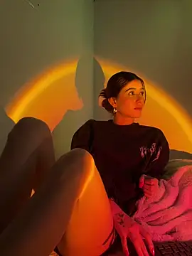 Snapshot of AnnyCherry_ chatting on February 2025 06:13:02 PM AnnyCherry online show from February 2025 06:13:02 PM