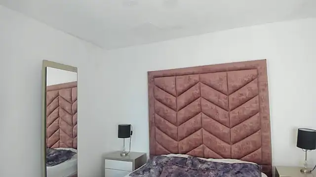 Snapshot of AnnyCherry_ chatting on October 2025 03:45:02 PM AnnyCherry online show from October 2025 03:45:02 PM