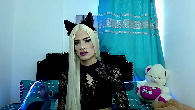 money Ts  online show from November 2025 09:02:01 PM