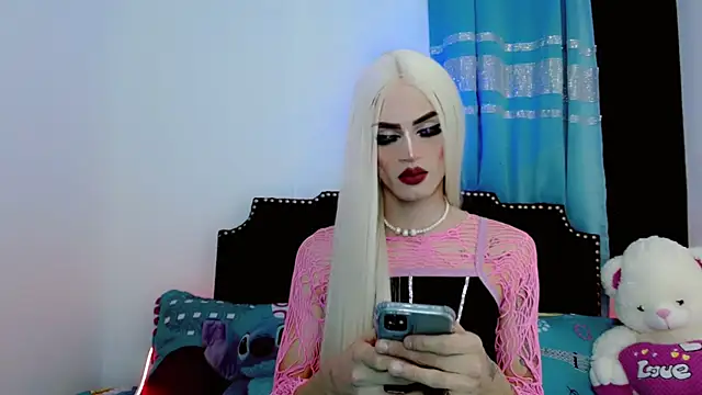 money Ts  online show from November 2025 01:17:02 AM