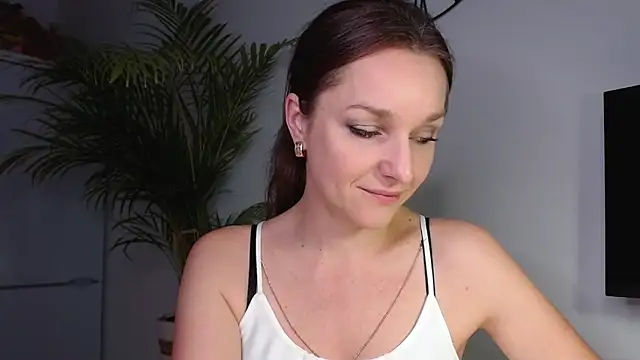 AliciaDesire online show from January 2025 07:54:01 AM