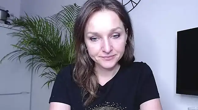 AliciaDesire online show from February 2025 03:54:02 PM