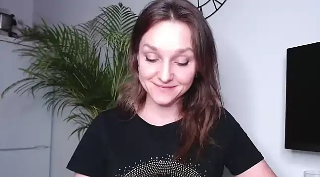 AliciaDesire online show from February 2025 06:58:01 PM