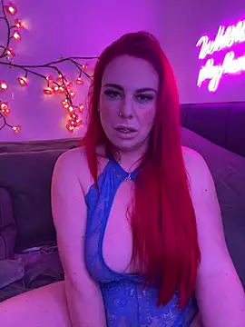 Snapshot of redxxxvixen chatting on February 2026 09:26:01 PM redxxxvixen online show from February 2026 09:26:01 PM