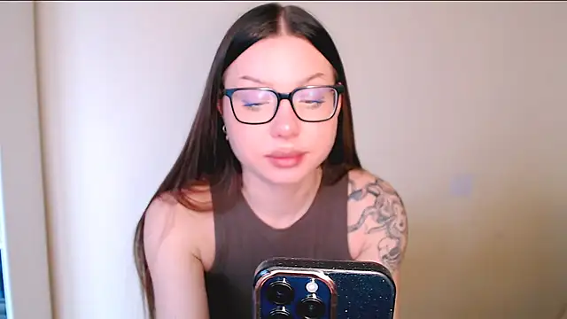 Cutesweetheart online show from April 2026 09:27:01 AM