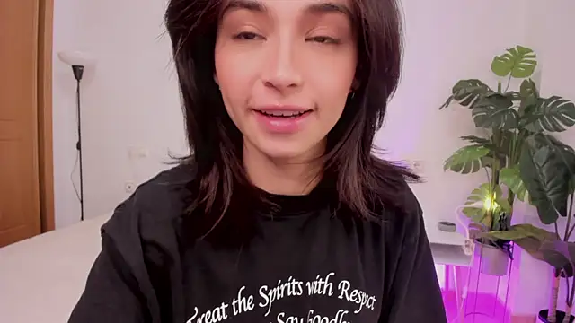 Adriennesexxx online show from January 2025 05:41:01 PM