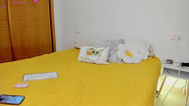 Adriennesexxx online show from January 2025 09:20:01 PM