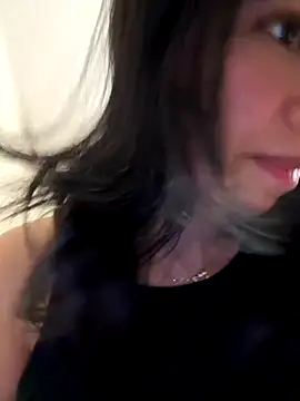 Adriennesexxx online show from December 2025 09:53:01 PM