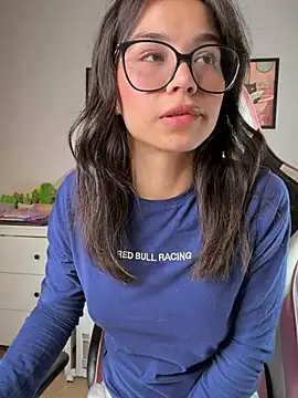 Adriennesexxx online show from February 2026 10:46:02 PM