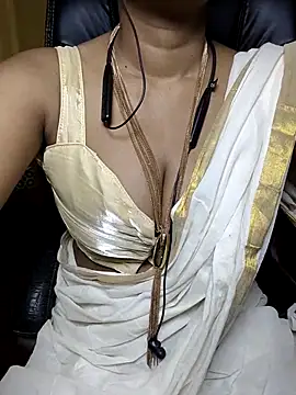 Snapshot of Anjali_cute-Pondati chatting on June 2026 12:14:01 AM Anjali cute-Pondati online show from June 2026 12:14:01 AM