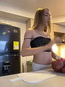 Linda Crawford online show from March 2025 10:09:02 PM