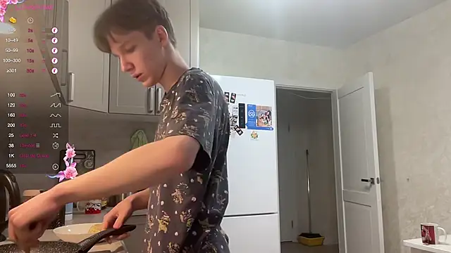 Snapshot of gay_boyss chatting on January 2025 01:38:02 PM gay boyss online show from January 2025 01:38:02 PM