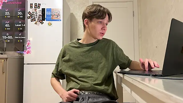 Snapshot of gay_boyss chatting on March 2025 06:08:02 PM gay boyss online show from March 2025 06:08:02 PM