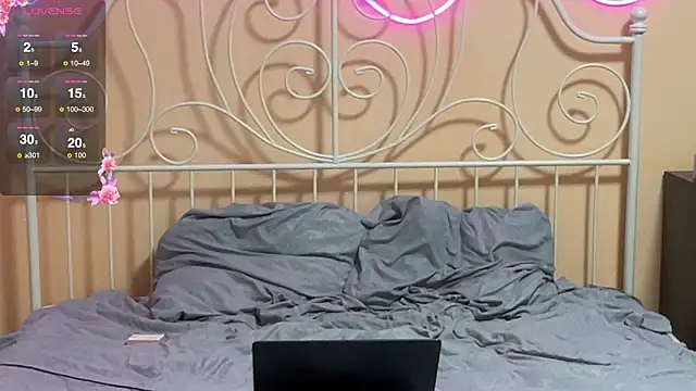 Snapshot of gay_boyss chatting on March 2025 05:38:02 PM gay boyss online show from March 2025 05:38:02 PM