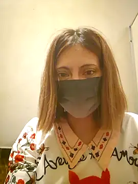 Lunababymylove online show from December 2024 01:02:02 AM